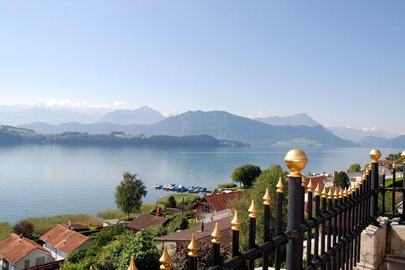 Schloss-Hotel – Swiss-Chalet Merlischachen - Genel