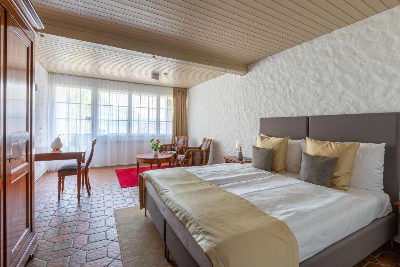 Schloss-Hotel – Swiss-Chalet Merlischachen - Oda