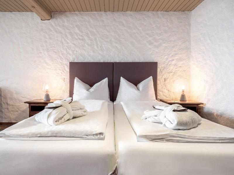 Schloss-Hotel – Swiss-Chalet Merlischachen - Oda