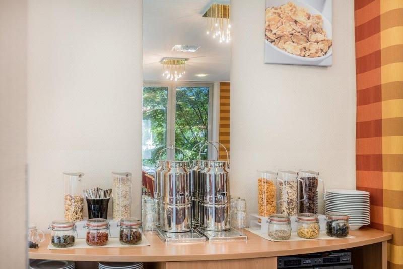 Holiday Inn - the niu, Blade Solingen by IHG - Oda