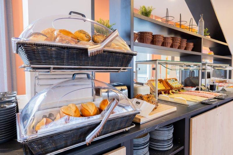 Holiday Inn - the niu, Blade Solingen by IHG - Oda