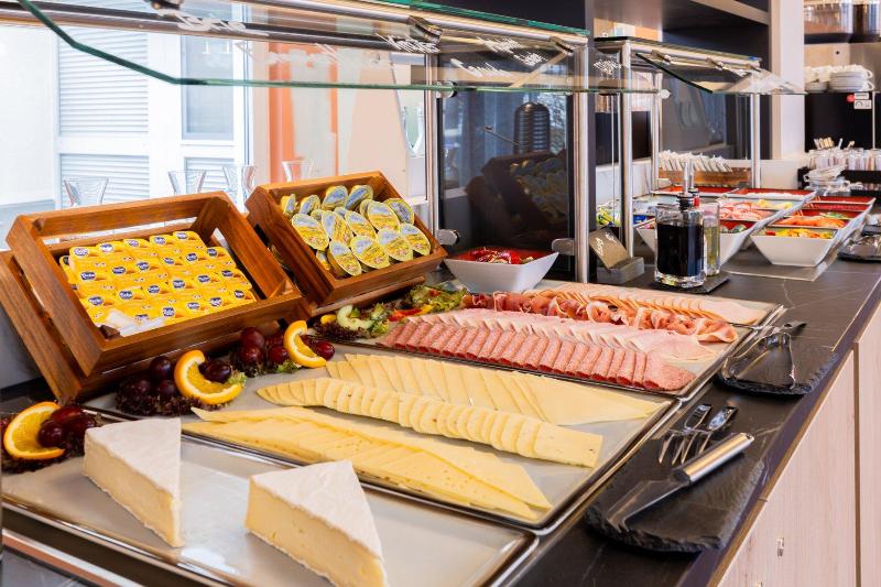 Holiday Inn - the niu, Blade Solingen by IHG - Oda