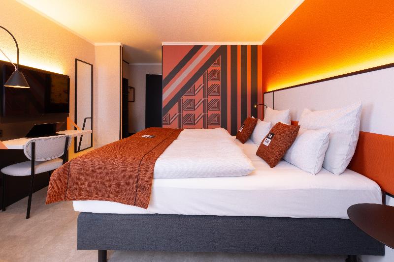 Holiday Inn - the niu, Blade Solingen by IHG - Oda