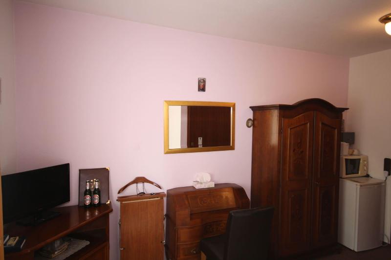 Hotel Attaché Frankfurt Airport Raunheim - Oda