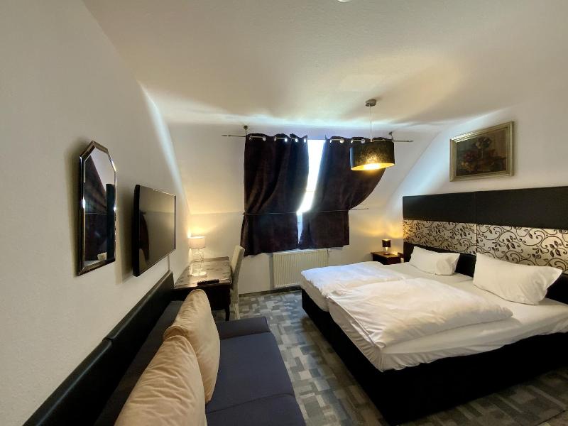 Hotel Attaché Frankfurt Airport Raunheim - Oda