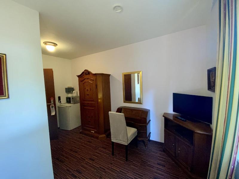Hotel Attaché Frankfurt Airport Raunheim - Oda
