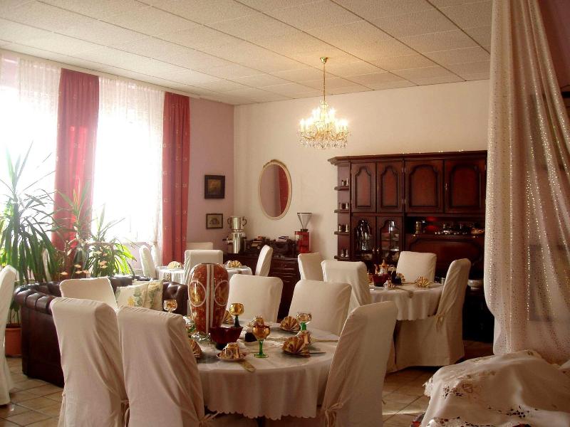 Hotel Attaché Frankfurt Airport Raunheim - Restoran