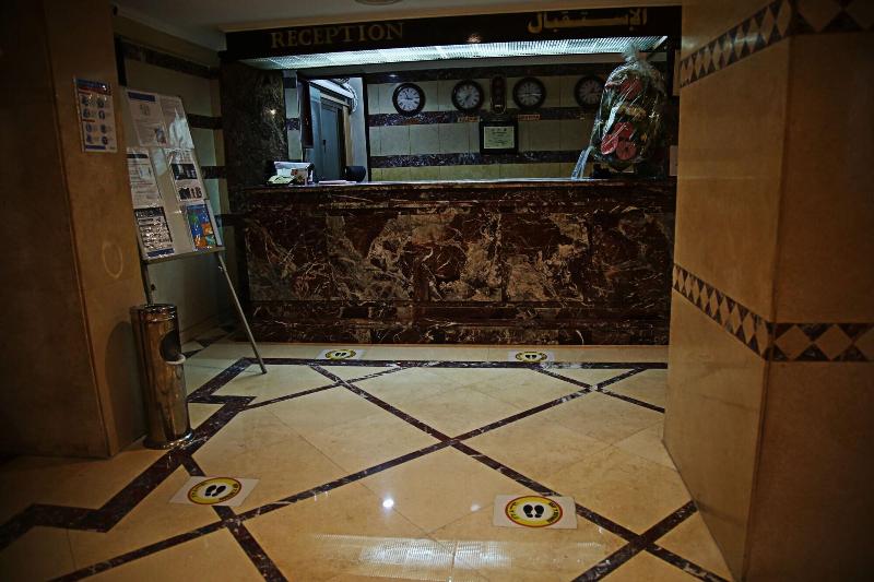 Pearl Hotel - Lobi