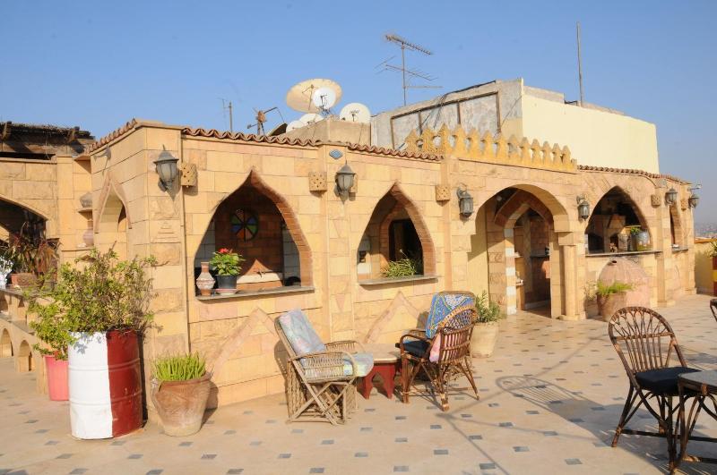 Osiris Hotel - Genel
