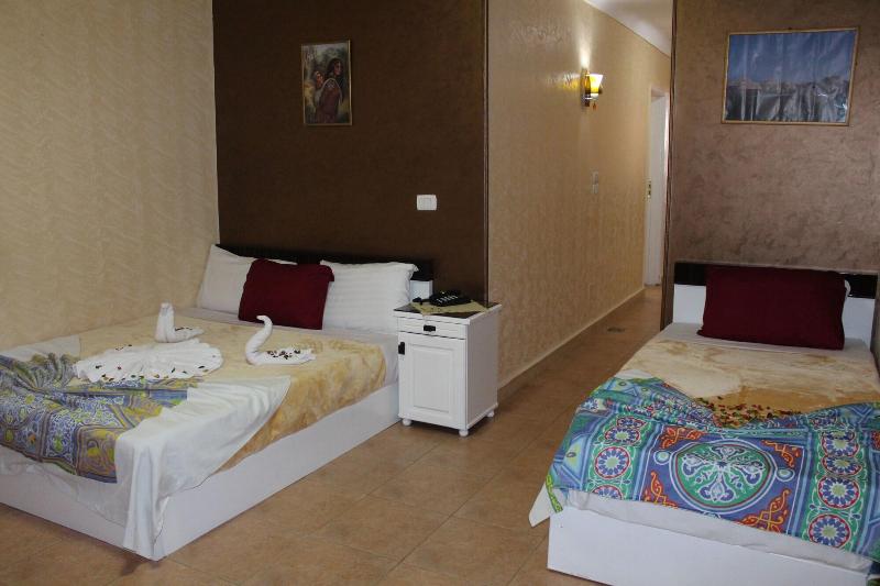Osiris Hotel - Oda