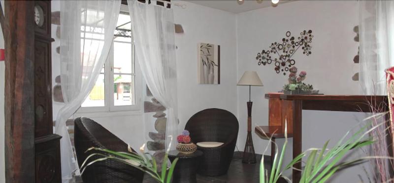 Hotel Mendy - Lobi