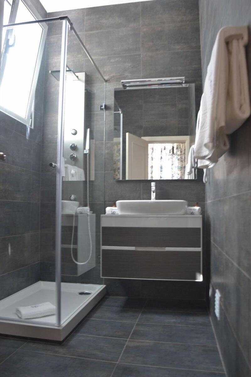 Villa Rio Guest House Suites - Oda