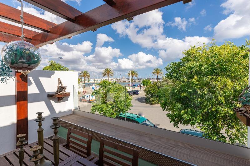 Villa Rio Guest House Suites - Teras