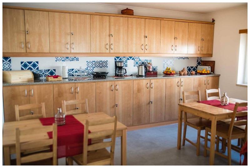 Ó da Casa-Typical Portuguese Guest House - Oda