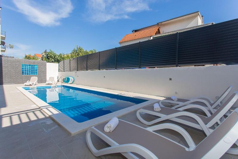 All Saints B&B Kastela - Genel