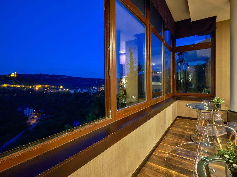 Yantra Grand Hotel -Sharlopov Hotels - Lobi