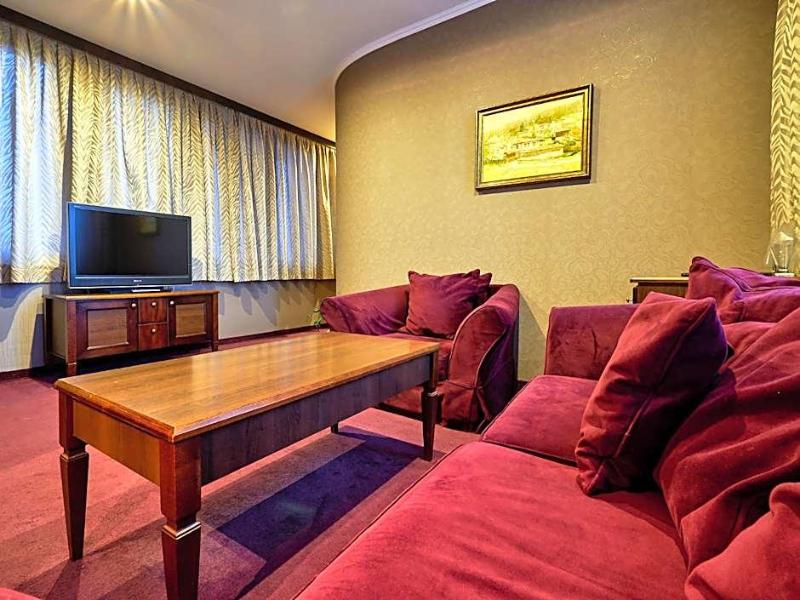 Yantra Grand Hotel -Sharlopov Hotels - Oda