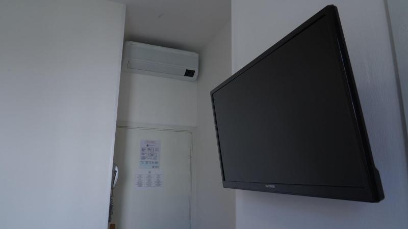 Lively Hotel - Oda