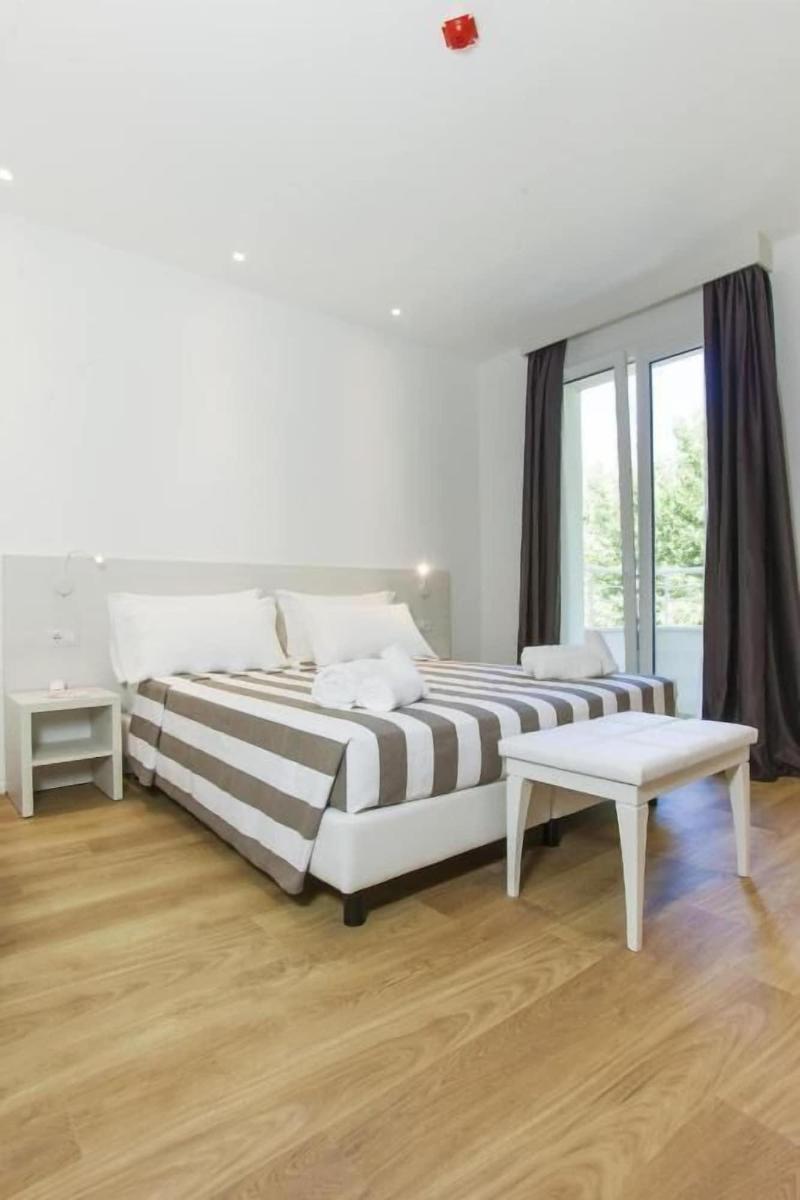 Hotel Houston Suites - Oda