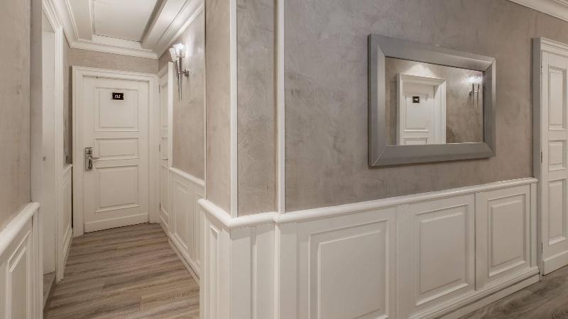 Suite Opera Rooms - Lobi