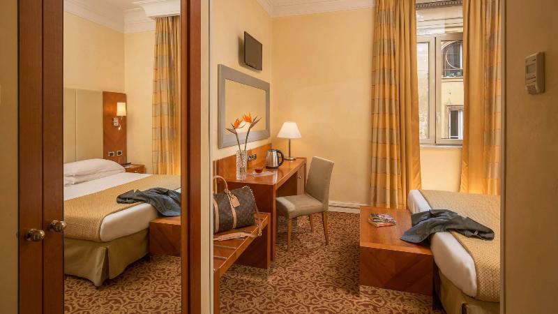 Suite Opera Rooms - Oda