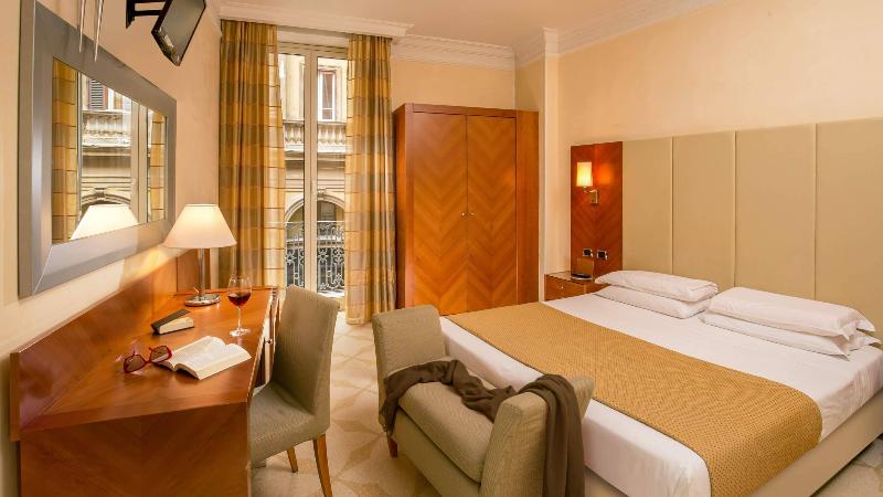 Suite Opera Rooms - Oda