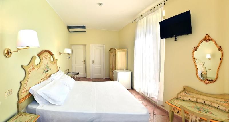 Sourire Hotel - Oda