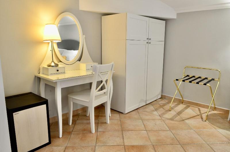 Sourire Hotel - Oda