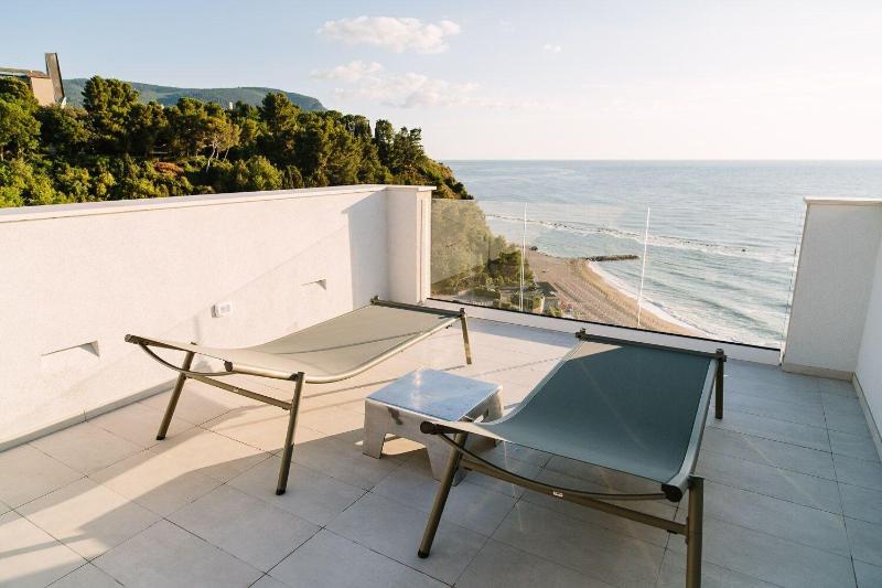 Numa Hotel - Teras