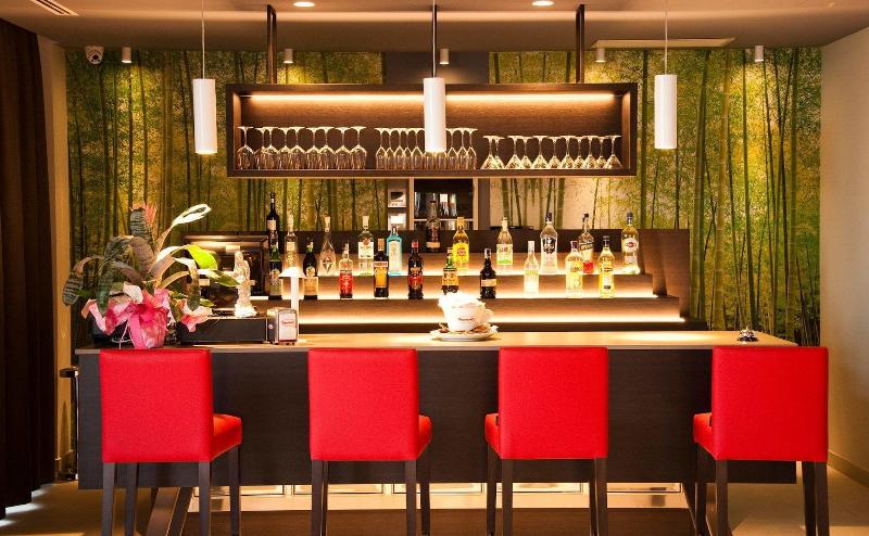 Ambruosi Village Resort & Spa - Bar