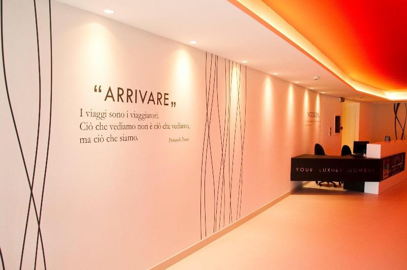 Ambruosi Village Resort & Spa - Lobi
