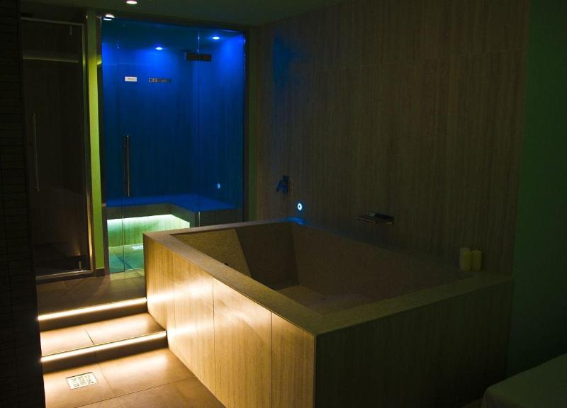 Ambruosi Village Resort & Spa - Aktivite