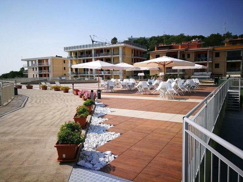 Ambruosi Village Resort & Spa - Restoran