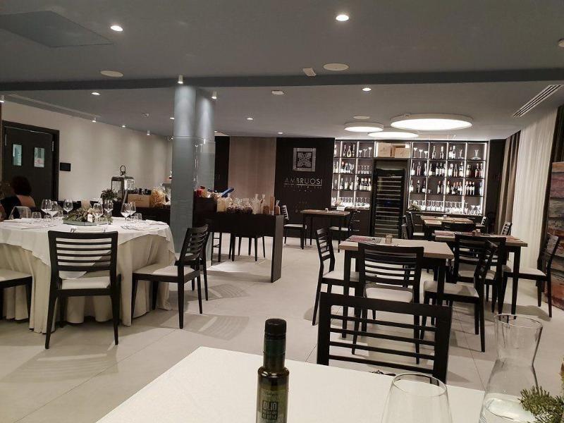 Ambruosi Village Resort & Spa - Restoran