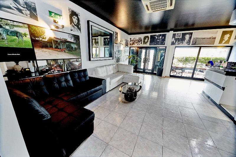 Hotel Ospite Inatteso - Lobi