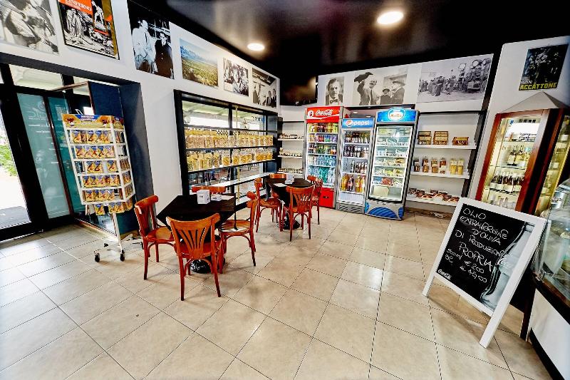 Hotel Ospite Inatteso - Lobi