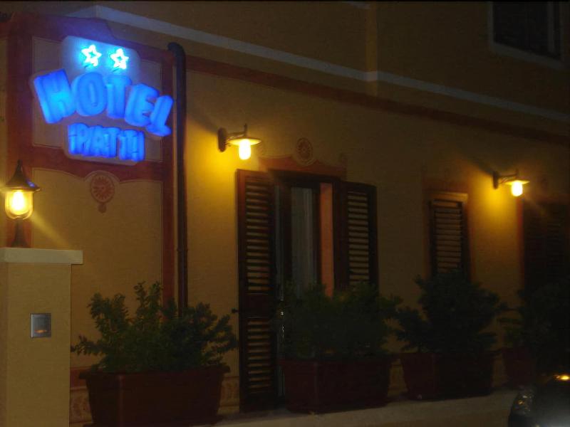 Hotel Patti - Genel