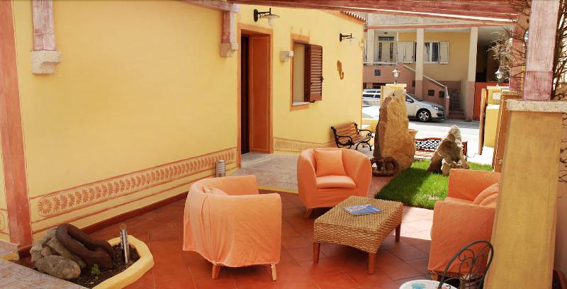 Hotel Patti - Teras