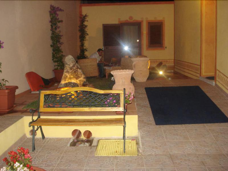 Hotel Patti - Teras