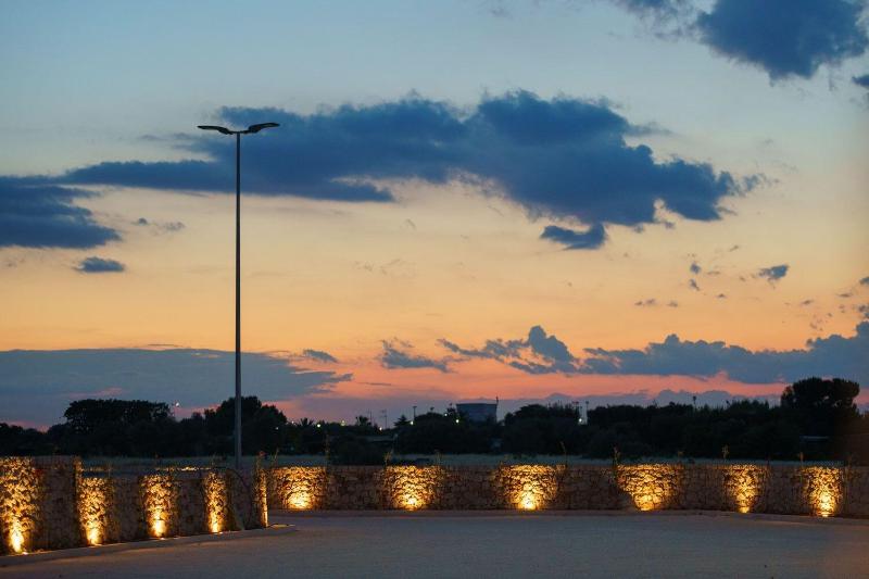 Grotta Palazzese Beach Hotel - Genel