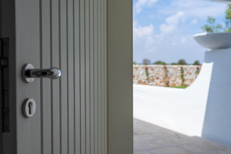 Grotta Palazzese Beach Hotel - Genel
