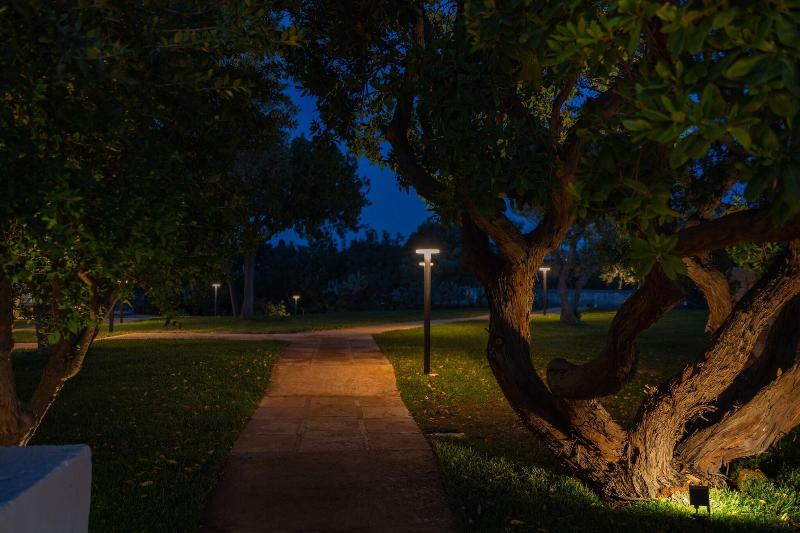 Grotta Palazzese Beach Hotel - Genel