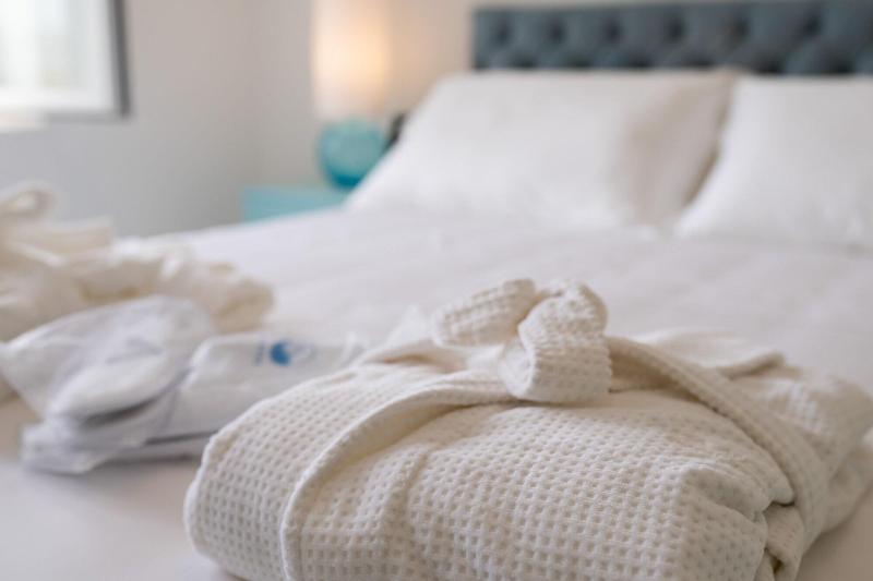 Grotta Palazzese Beach Hotel - Oda