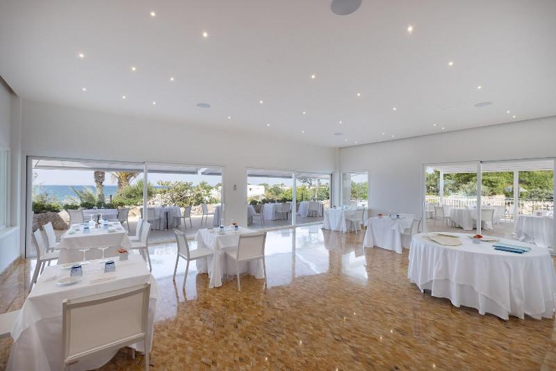 Grotta Palazzese Beach Hotel - Restoran