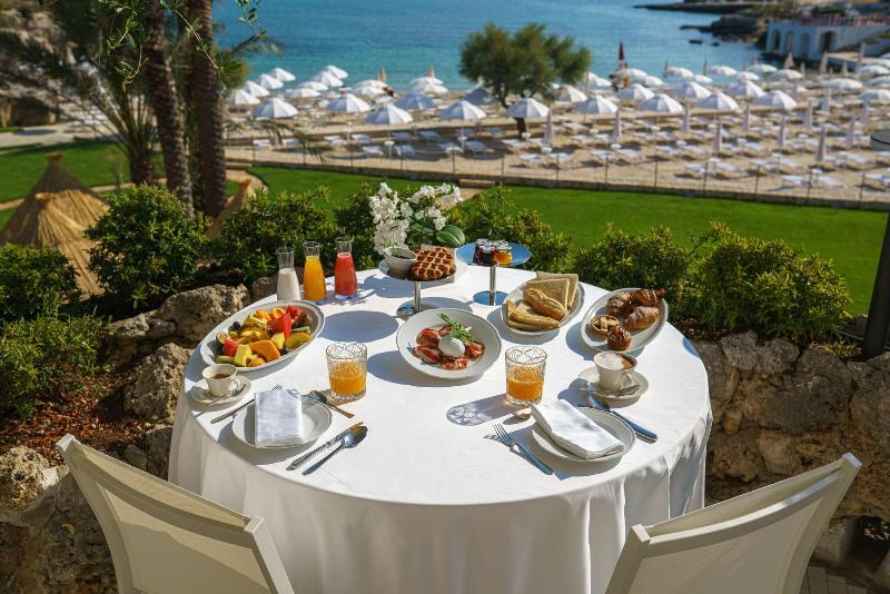 Grotta Palazzese Beach Hotel - Restoran