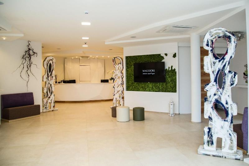 Malucri Resort - Lobi