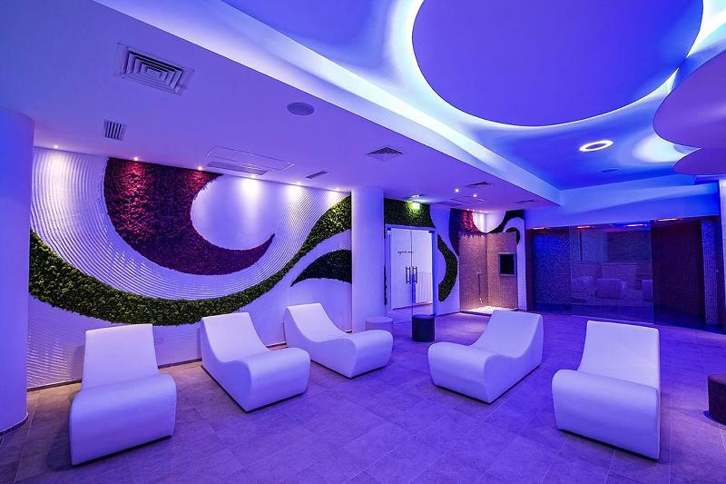 Malucri Resort - Aktivite