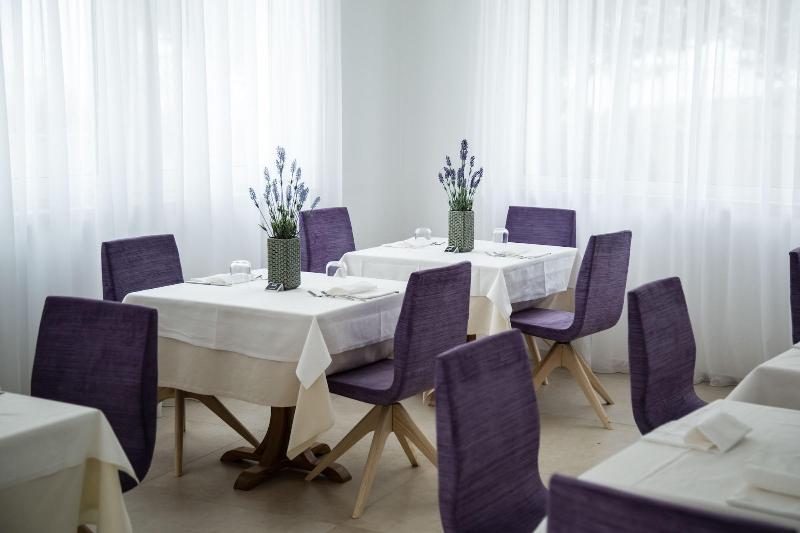 Malucri Resort - Restoran