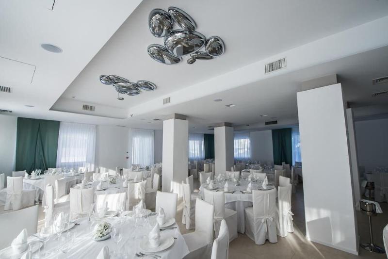 Malucri Resort - Restoran