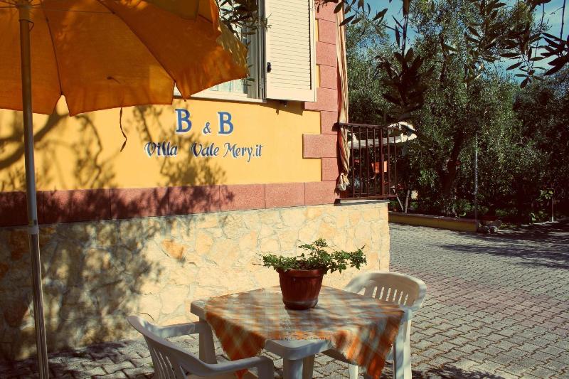 Villa Vale Mery - Restoran
